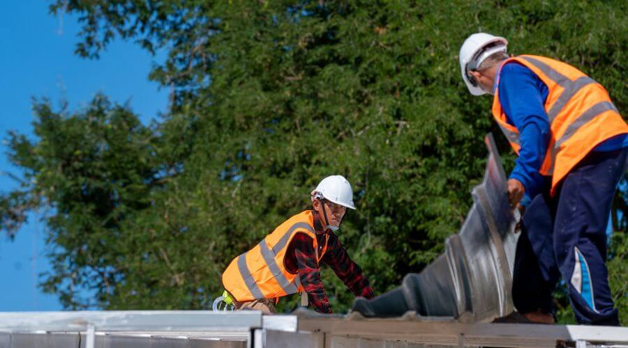 Professional metal roof installation in Rutland, MA